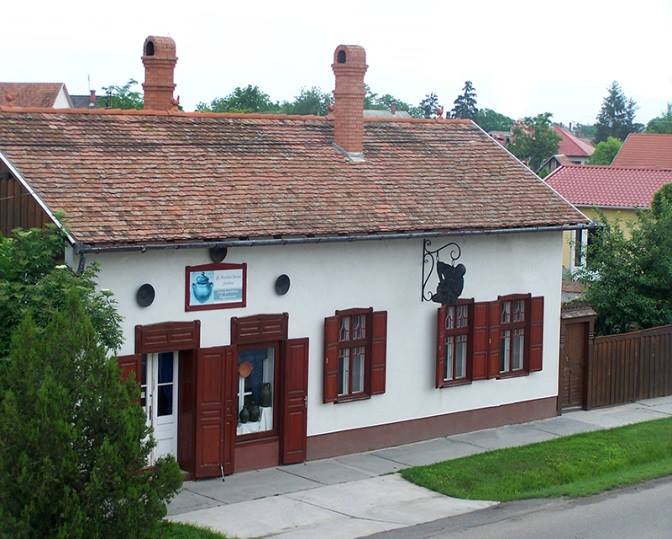 bemutatóház